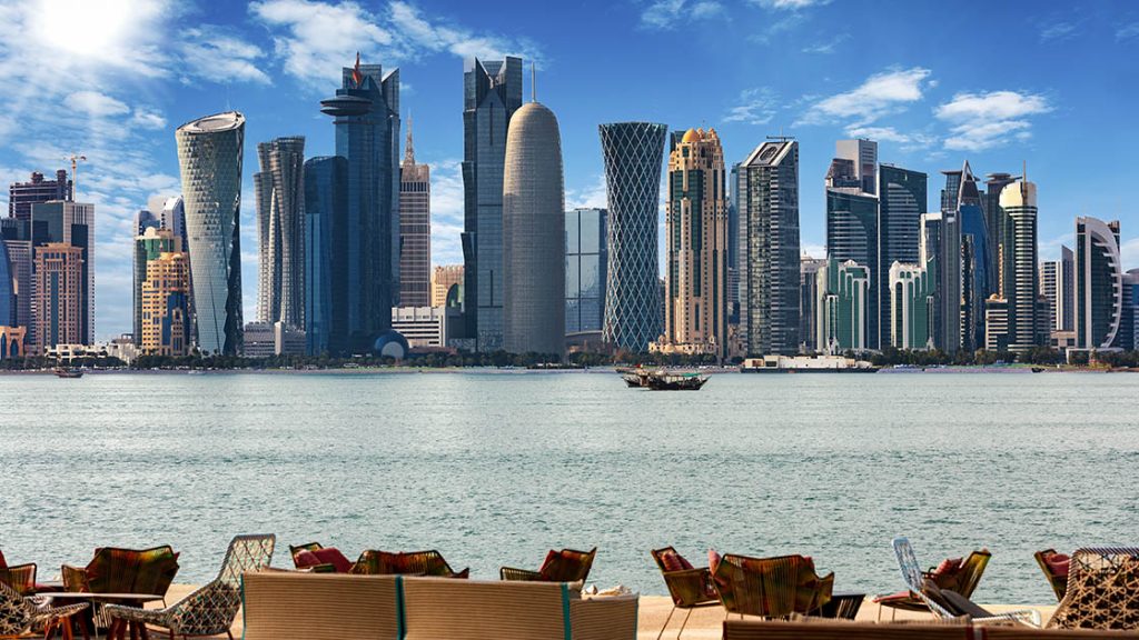 Qatar y el skyline de Doha